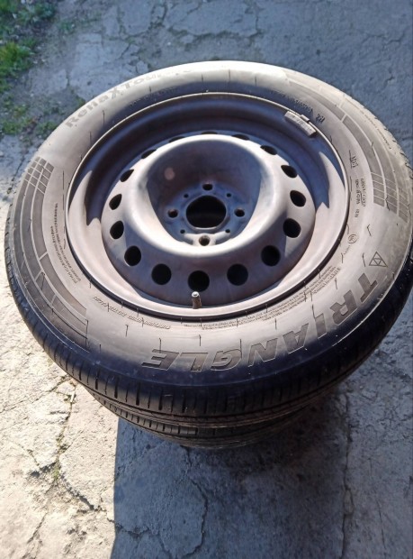 Citroen C5 I gy�ri alufelni szett gumival