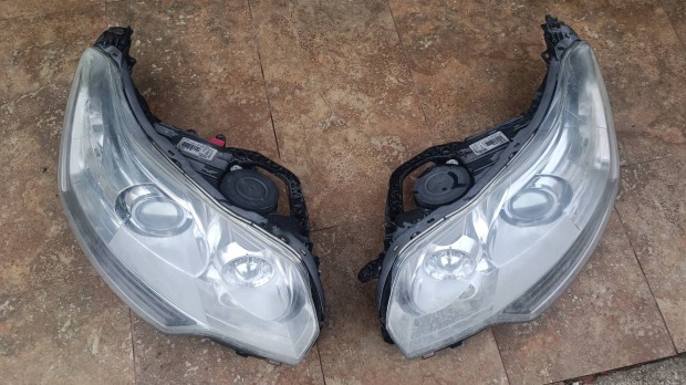 Citroen C5 x7 gy�ri bontott xenon f�nysz�r� l�mpa p�r