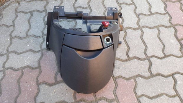 Citroen C8 Peugeot 807 k�z�ps� t�rol� rekesz 1497694077