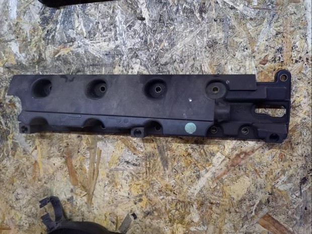 Citroen C8 (2002-2014) 2.2 Benzines  Szelepfedl