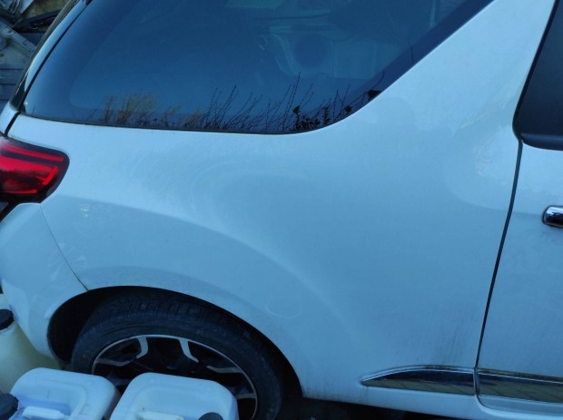 Citroen DS3 jobb hátsó sárvédő