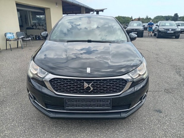 Citroen DS4 18 Alufelni. Dupla Digit Klma. Von...