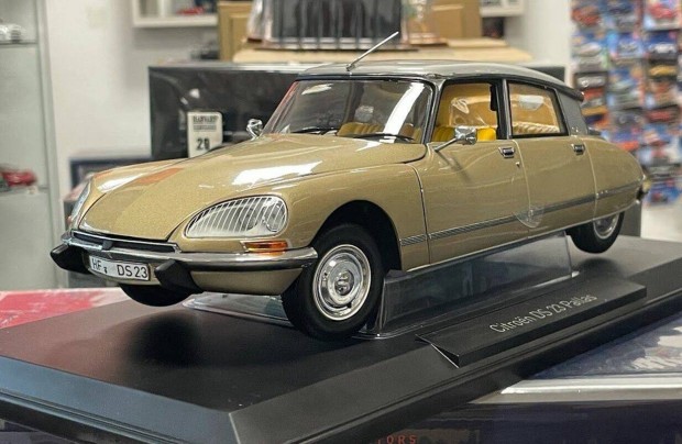 Citroen DS 23 Pallas 1972 1:18 1/18 Norev 181726