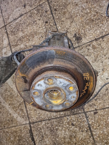 Citroen Jumper III 06-14 Bal Els� Csonk�llv�ny Ker�kaggyal