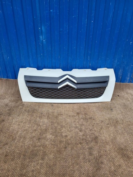 Citroen Jumper gyári 1308069070 hűtőrács fehér sérülésmentes
