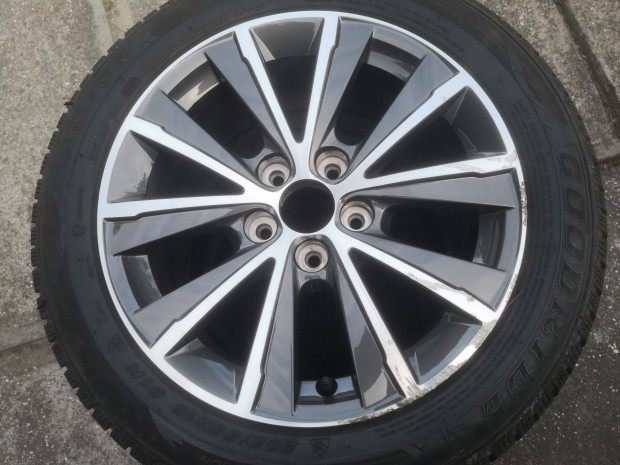 Citroen Peugeot 16-os pótkerék 4x108