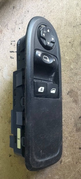 Citroen Peugeot ablakemelő panel 96637530XT