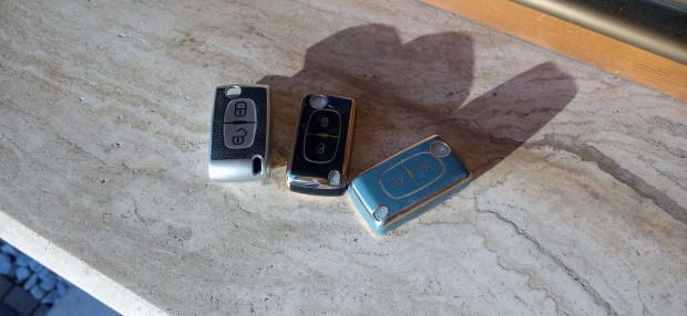 Citroen Peugeot szilikon tok kulcstart� kulcsv�d� 2 gombos