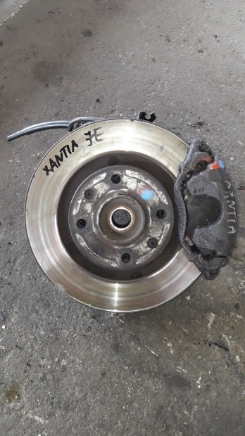 Citroen Xantia Jobb Első Csonkállvány Kerékaggyal + Féknyereg + ABS
