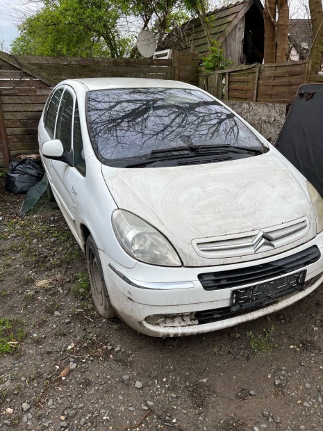 Citroen Xara Picasso 1.6 HDI 2006-os alkatrszek!