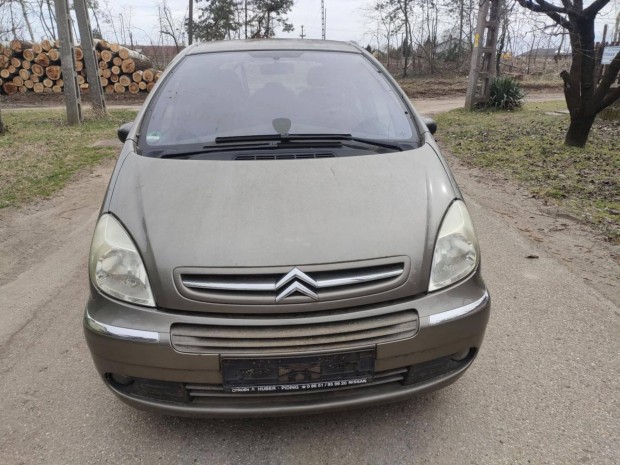 Citroen Xsara Picasso 1.6 HDI 2009 alkatrésznek