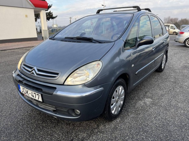 Citroen Xsara Picasso 1.6 HDi Exclusive 9ve 1...