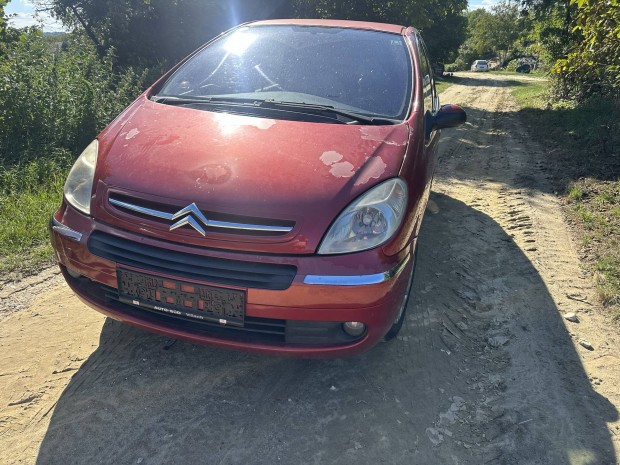 Citroen Xsara Picasso 1.6 Hdi (9HZ ) alkatrészek eladok .