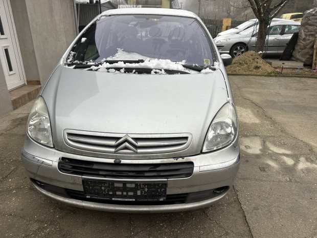 Citroen Xsara Picasso 1.6 Hdi (9hx 90 le ) alkatrszek eladok .