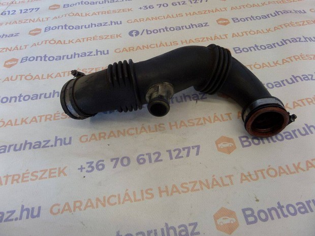Citroen Xsara Picasso Eladó gyári 1.6 dízel légszűrő és turbó közötti