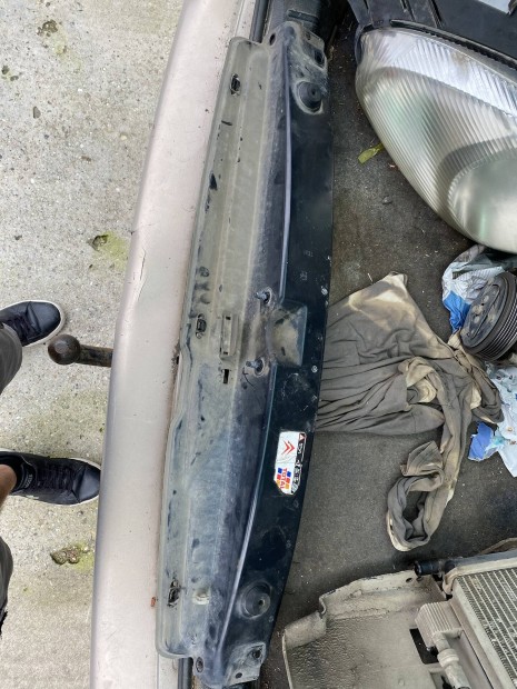 Citroen Xsara Picasso Honlokfal(ures lemez)
