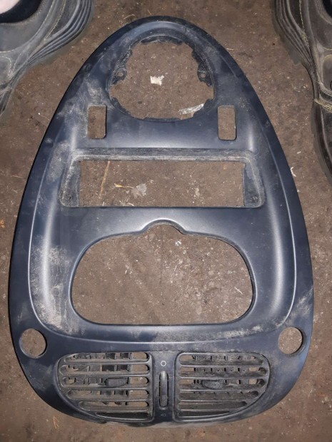 Citroen Xsara Picasso Középkonzol Keret