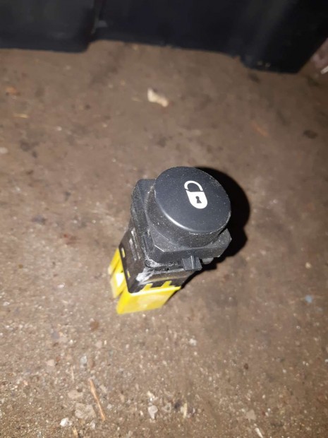 Citroen Xsara Picasso K�zpontiz�r Kapcsol�