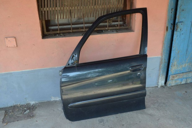 Citroen Xsara Picasso bal első ajtó! Színkód: Eypc