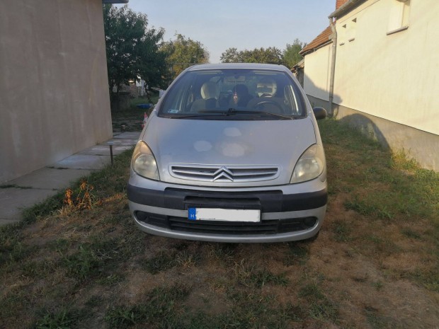 Citroen Xsara Picasso elad alkatrsznek