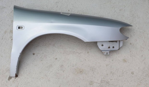 Citroen Xsara jobb els� s�rv�d�