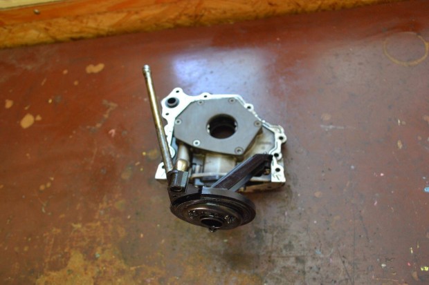 Citroen, Peugeot 1.6 HDi, Ford TDCI olajszivattyú 26724800, 9643755580
