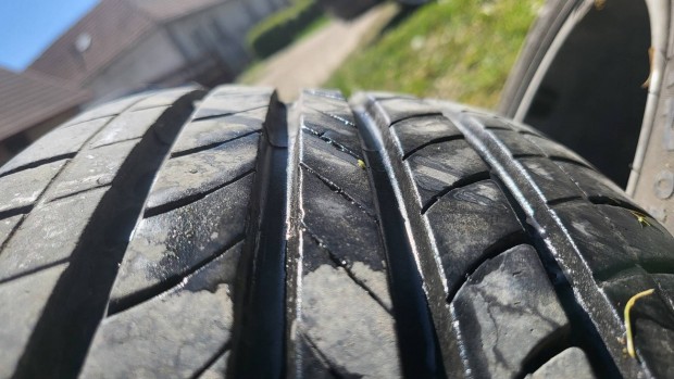 Citroen alufelnik j gumikkal!