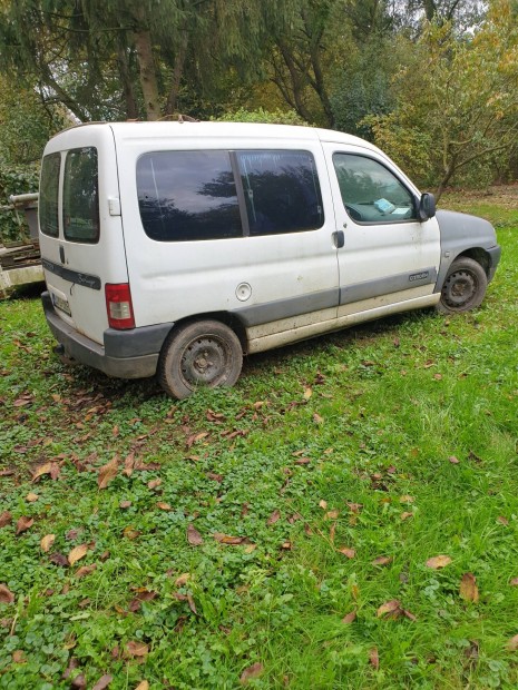 Citroen berlingo 1.9d elad.