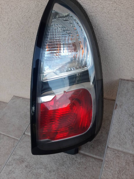 Citroen c3 picasso hátsó lámpa eladó