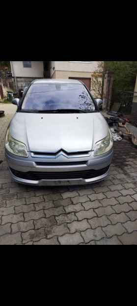 Citroen c4 2.0i minden alkatrsze 