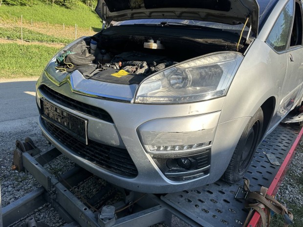 Citroen c4 Picasso 1.6 E Hdi (2011) alkatrészek eladok