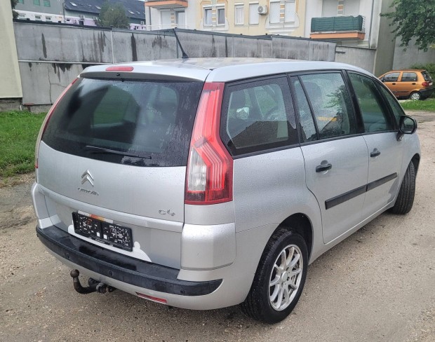 Citroen c4 grand picasso 1.6 vti benzin. 