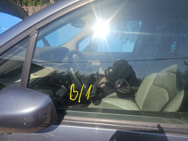 Citroen c8 első ajtó üveg 8000