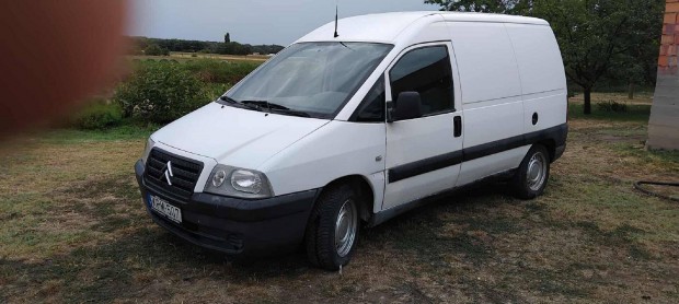 Citroen jumpy elad