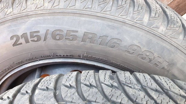 Citroen peugeot toyota 5x108 215/65 R16 tli szett