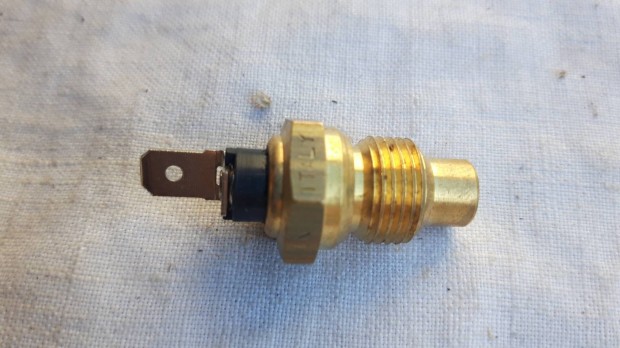 Citroen vizhőmérséklet jeladó AX,BX,C15,C25, Zx hez új