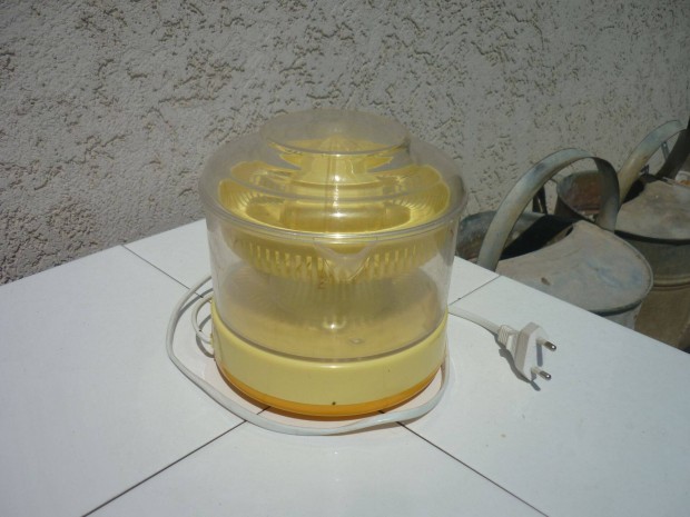 Citrom narancs prés elektromos 1500 Ft