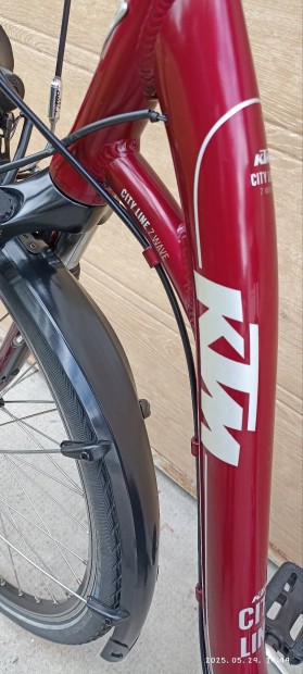 City Line7 KTM agydinamó agyváltó 28"női városi kerékpár