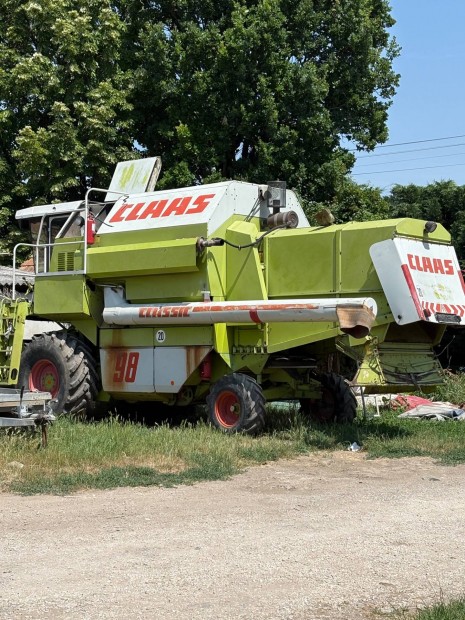 Claas 98 kombjn elad