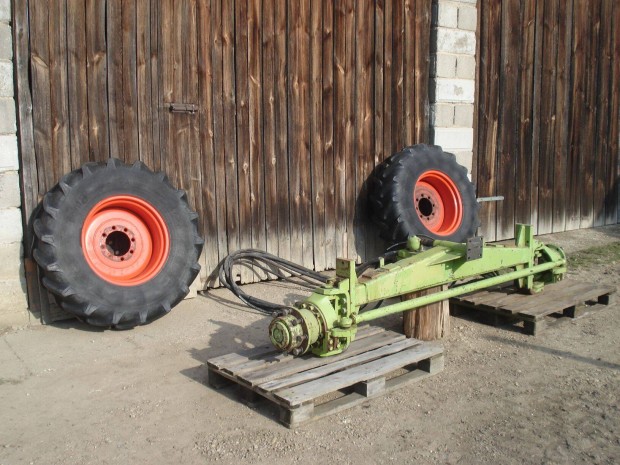 Claas MEGA Medion Dominator Kombájn Hátsóhajtás Hajtott Hátsóhid 4WD