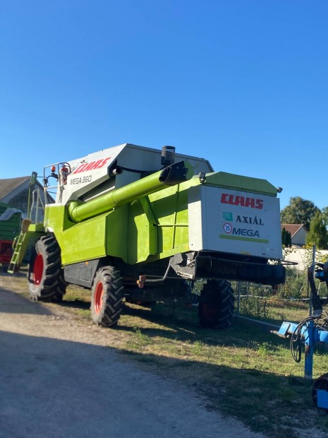 Claas Mega 360