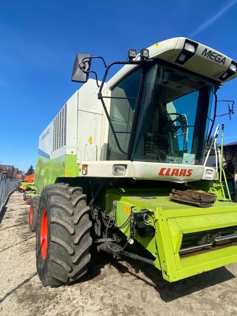 Claas Mega 360