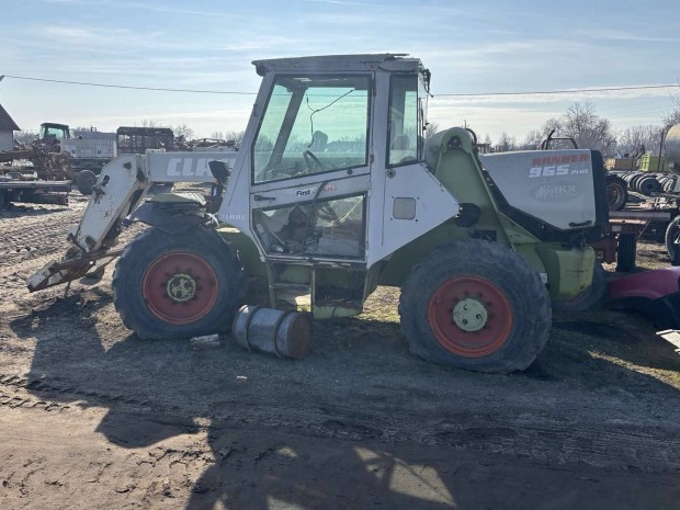 Claas Ranger 965 plus teleszkpos rakod