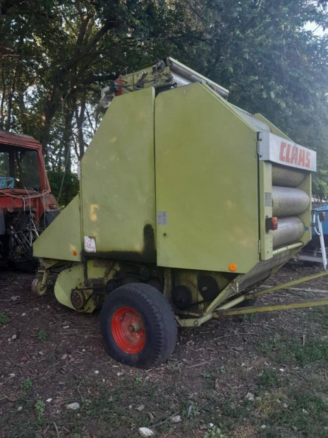 Claas Rolant 66 körbálázó