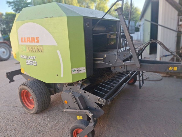 Claas Rollant 350