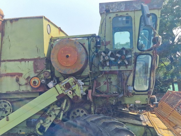 Claas dominator 105