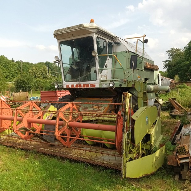 Claas dominator 106