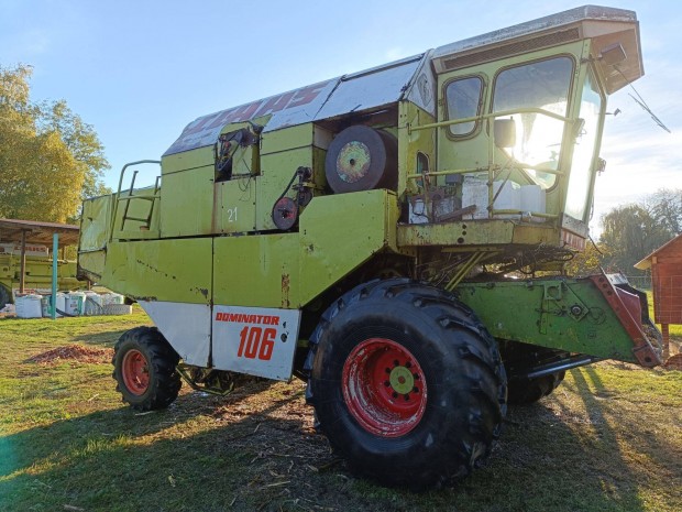 Claas domintor 106