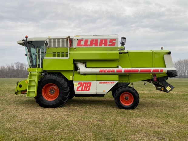 Claas mega 208