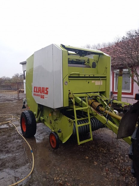 Claas rolant 66 